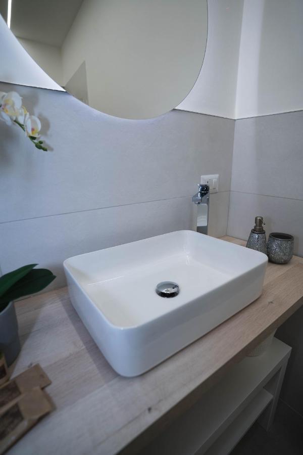 Arco Alto Rooms Bari Exterior foto