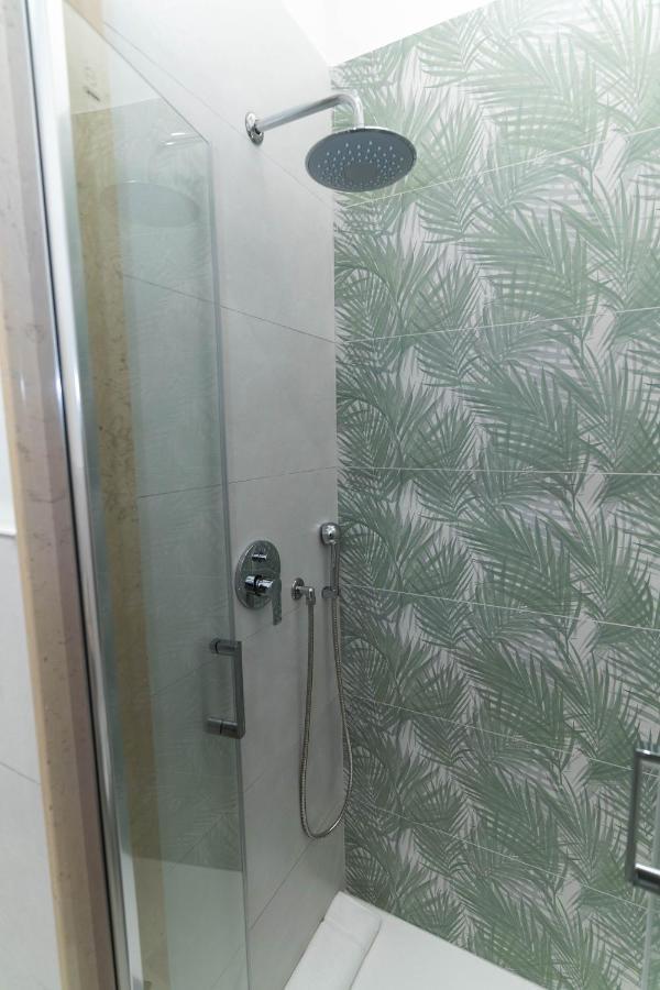 Arco Alto Rooms Bari Exterior foto
